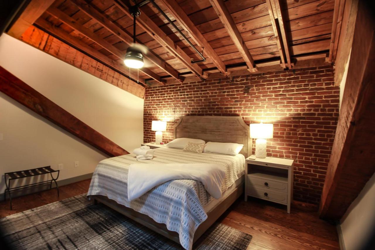 The Lofts At Downtown Salem Apart otel Dış mekan fotoğraf